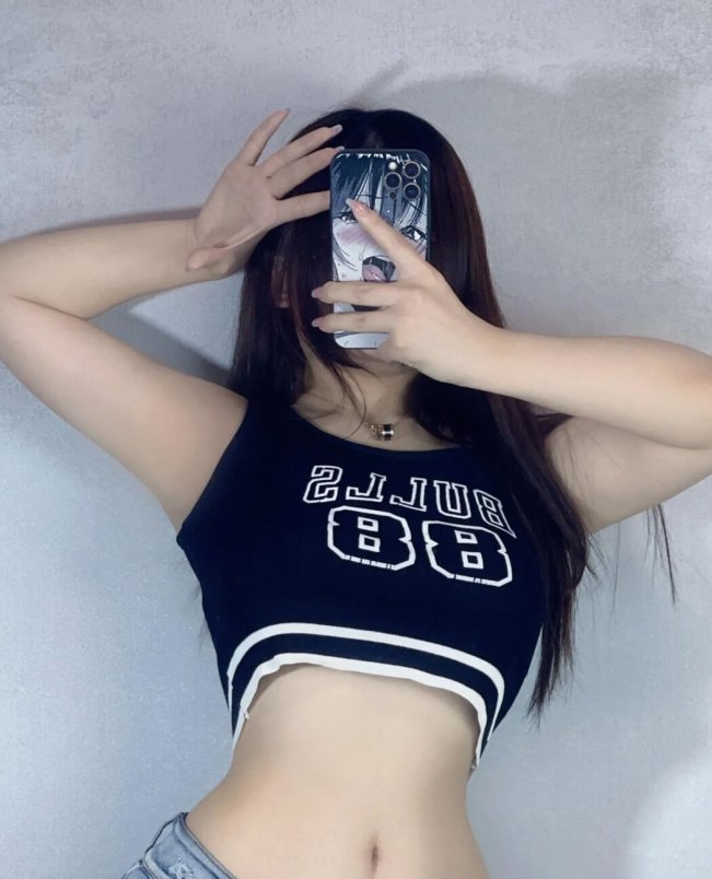 桃沢樱呀 – 写真合集下载