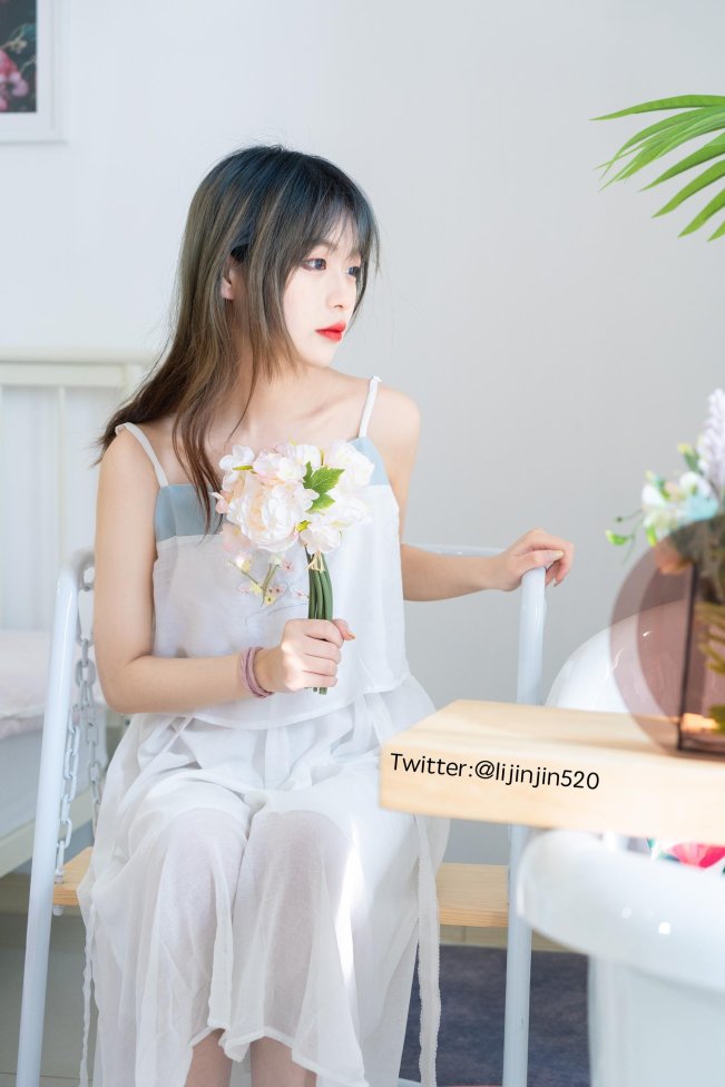 梨瑾瑾 – 写真合集下载